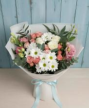 Букет цветов из:  Розы, Лизиантусы и Хризантемы в Шарлык