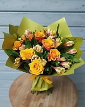 Букет цветов из:  Альстромерии и Розы #REPLACE_PRED# Шарлык