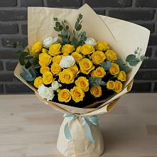 Букет цветов из:  Розы в Шарлык