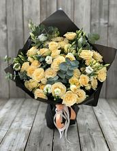 Букет цветов из:  Розы и Лизиантусы #REPLACE_PRED# Шарлык