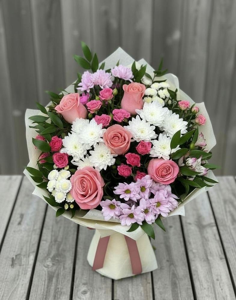 Букет цветов из: Альстромерии, Гвоздики, Розы и Хризантемы в Шарлык