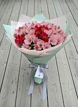 Букет цветов из:  Альстромерии #REPLACE_PRED# Шарлык