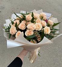 Букет Кремовые розы Латте в Шарлык