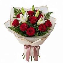 Букет цветов из:  Лилии и Розы в Шарлык