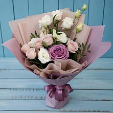 Букет цветов из:  Розы и Лизиантусы в Шарлык