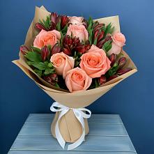 Букет цветов из:  Розы и Альстромерии в Шарлык