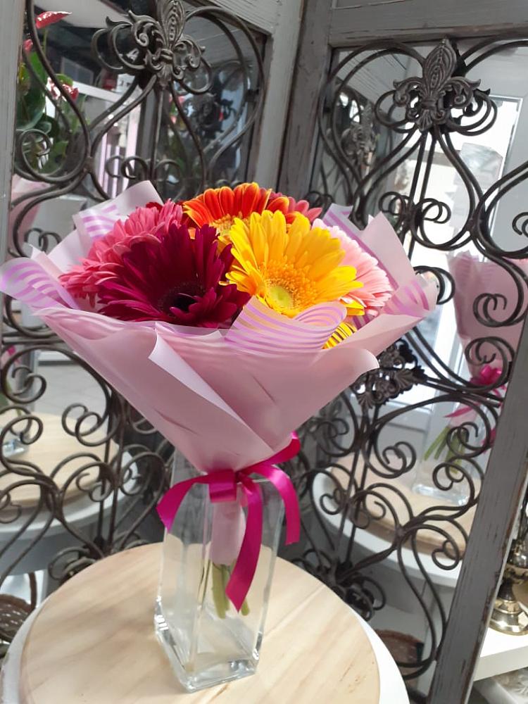 Букет цветов из: Герберы в Шарлык