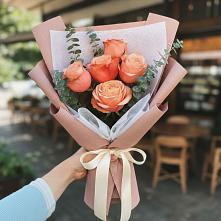 Букет цветов из:  Розы в Шарлык