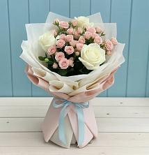 Букет цветов из:  Розы в Шарлык