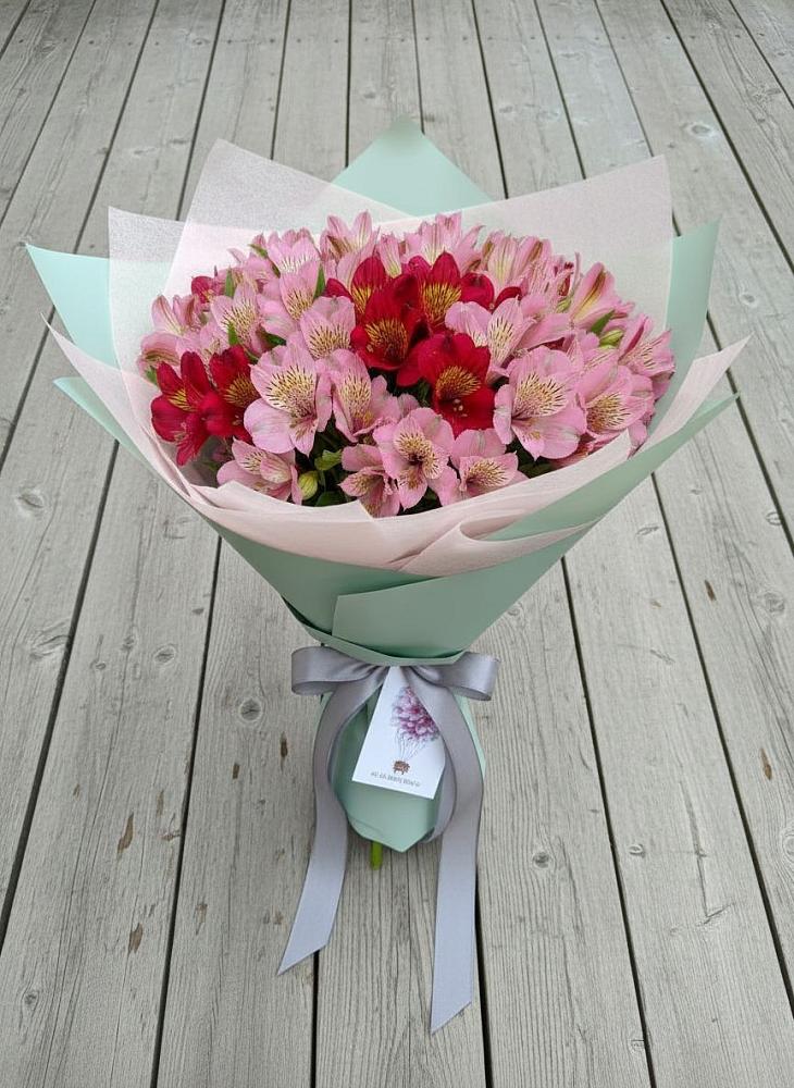 Букет цветов из: Альстромерии в Шарлык