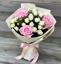Букет цветов из:  Розы в Шарлык