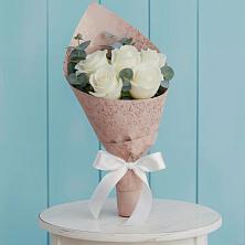 Букет цветов из:  Розы в Шарлык