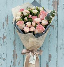 Букет цветов из:  Розы в Шарлык