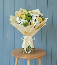 Букет цветов из:  Хризантемы и Розы в Шарлык