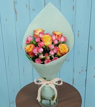 Букет цветов из:  Розы в Шарлык