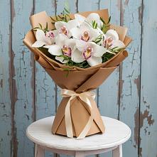 Букет цветов из:  Орхидеи и Розы в Шарлык